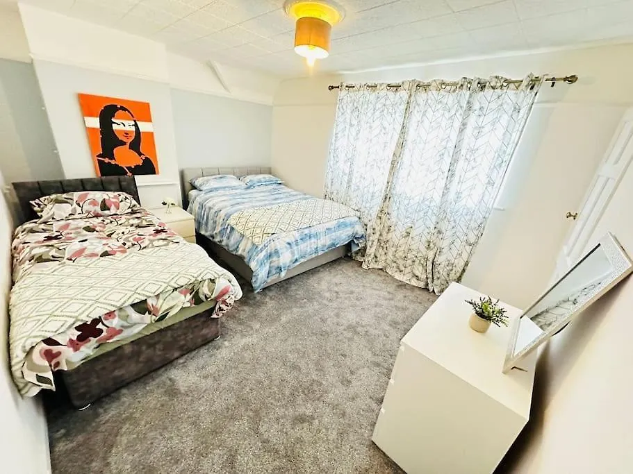 Dream Escape Retreats! Villa Bristol 0*,  United Kingdom